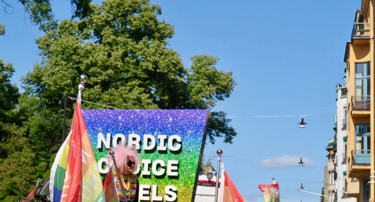 Petter Stordalen. ägare av hotellkedjan Nordic Choice, är en av huvudsponsorerna till Prideveckan och Prideparaden i Stockholm. 