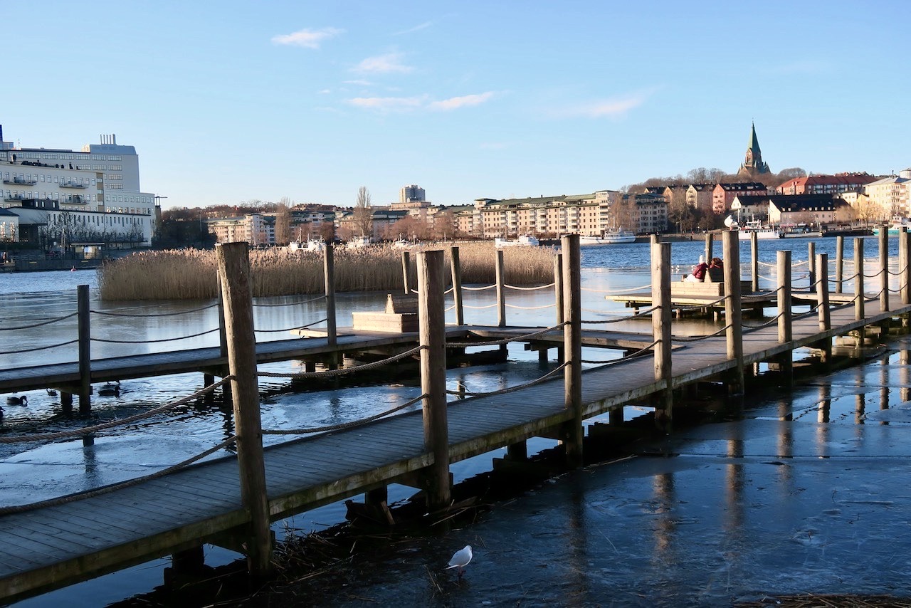 Stockholm. Hammarby sjöstad. En skön vårvinterdag i februari