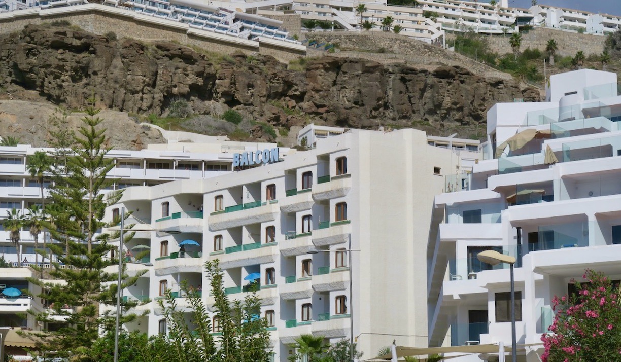 Gran Canaria dag 3. Puerto Rico. Så det hotell, "Balcon" där vi bodde ett par veckor i december och januari 1973, 74 och 75. 