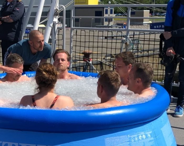 Ijsbad Nederlandse zeemacht - Dominique Stulens