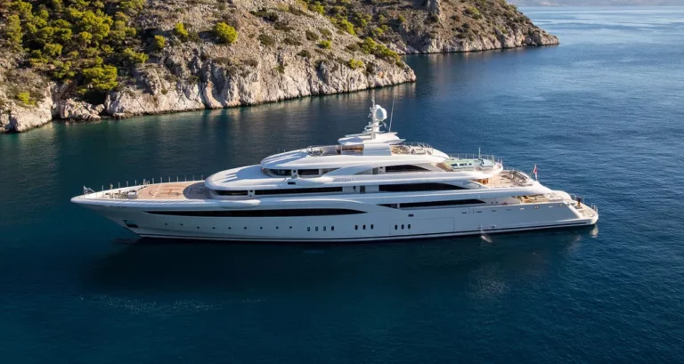 O´Ptasia Luxury Mega Charter Yacht Golden Yachts Dreamyachts