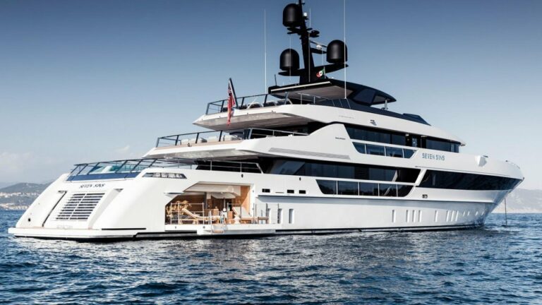 SEVEN SINS Luxury Charter Yacht Sanlorenzo Dreamyachts