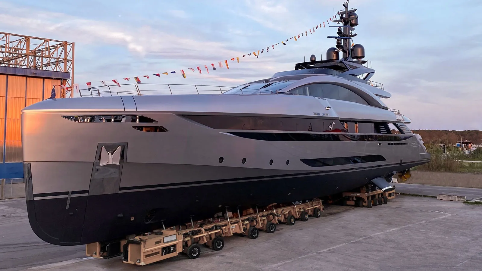 NO STRESS Luxury Super Yacht Rossinavi