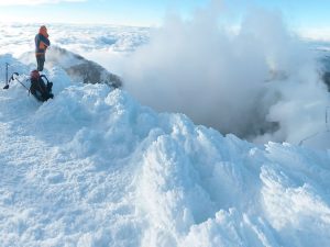 Rook uit de Cotopaxi Vulkaan Ecuador