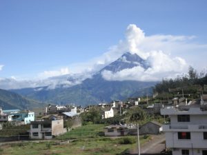 Actieve Tungurahua Vulkaan in Baños Ecuador