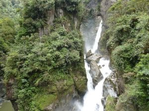 Pailon del Diablo waterval huurauto rondreis Ecuador