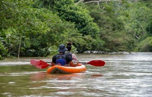 Amazone kajak tour Yasuni Ecuador