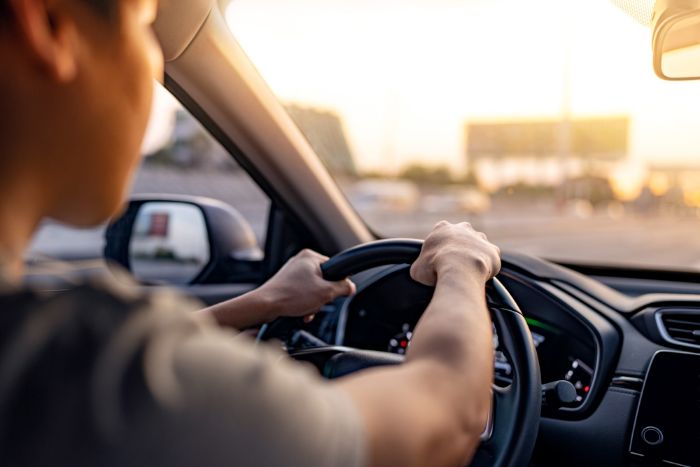 Auto ruckelt beim Fahren - Ursachen