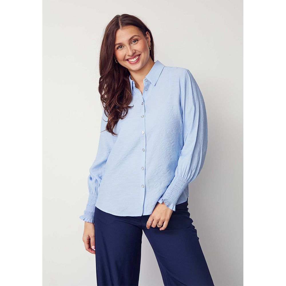 Isay - Lara Basic Shirt (Light Blue)