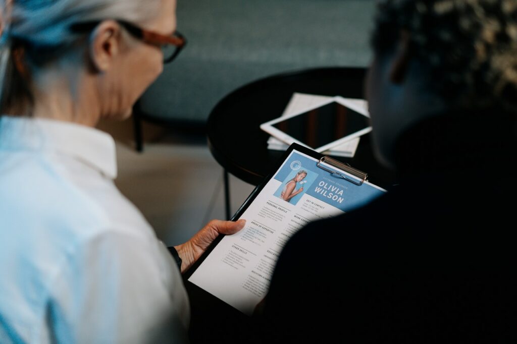 Curriculum Vitae Translation