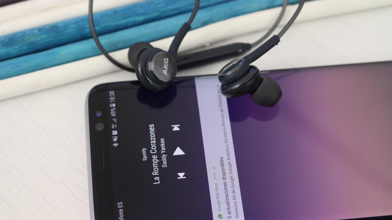 Samsung Galaxy S8 auriculares AKG