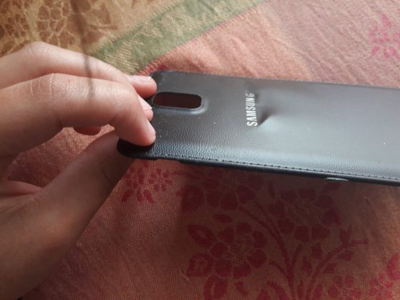 Batería de un Samsung Galaxy Note 3 explota: carcasa trasera del Samsung Galaxy Note 3