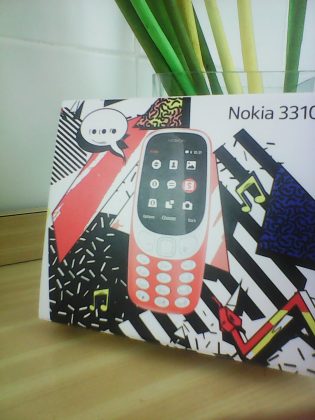 Nokia 3310 cámara trasera