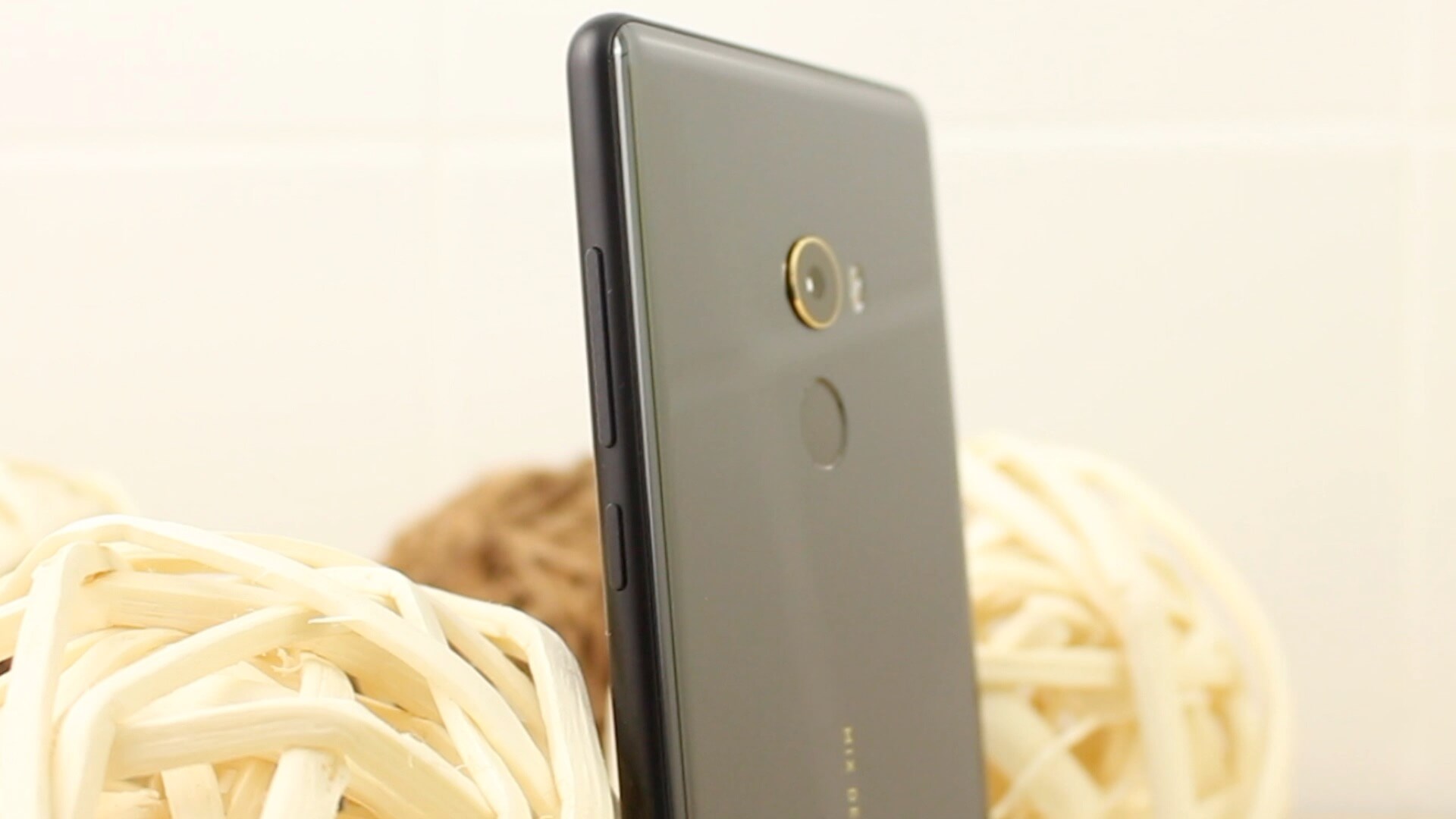 Xiaomi Mi Mix 2