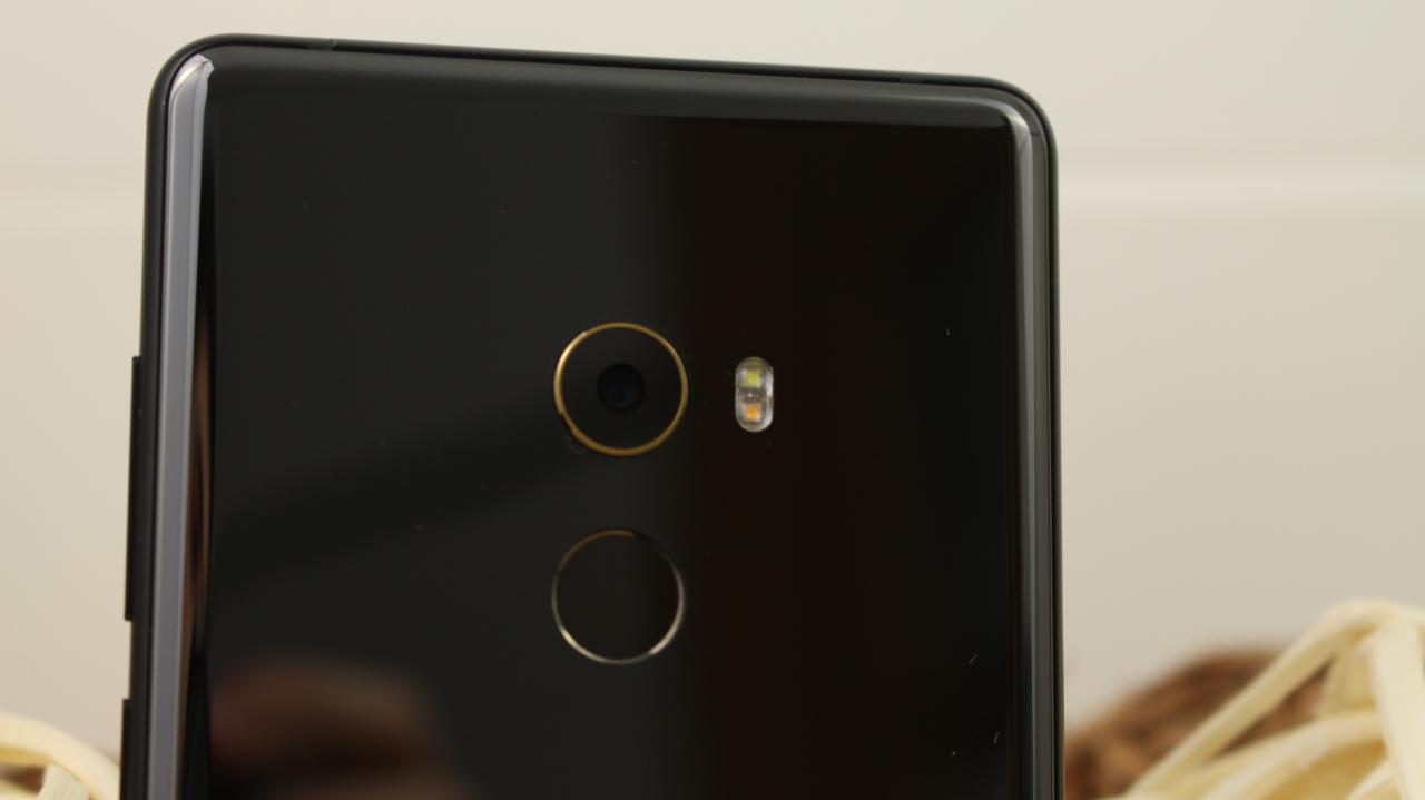 Xiaomi Mi Mix 2