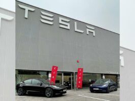 centros tesla en sevilla y málaga