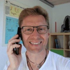 Kom med Finn til Lesbos Ring til Finn og kom med til Lesbos