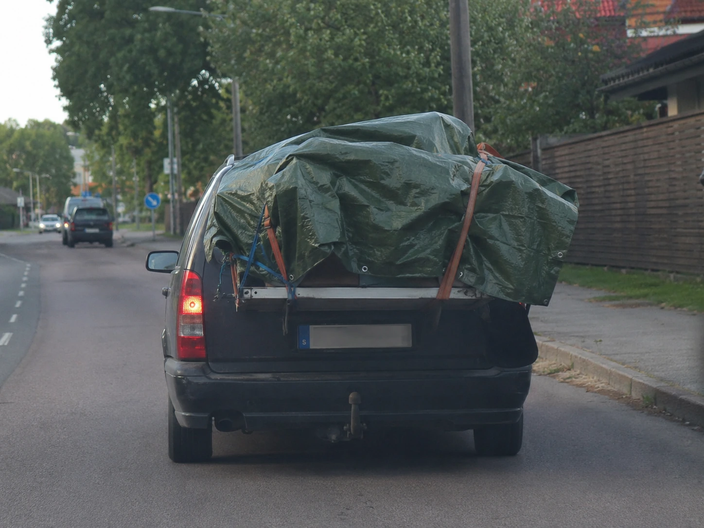 Theory test question image