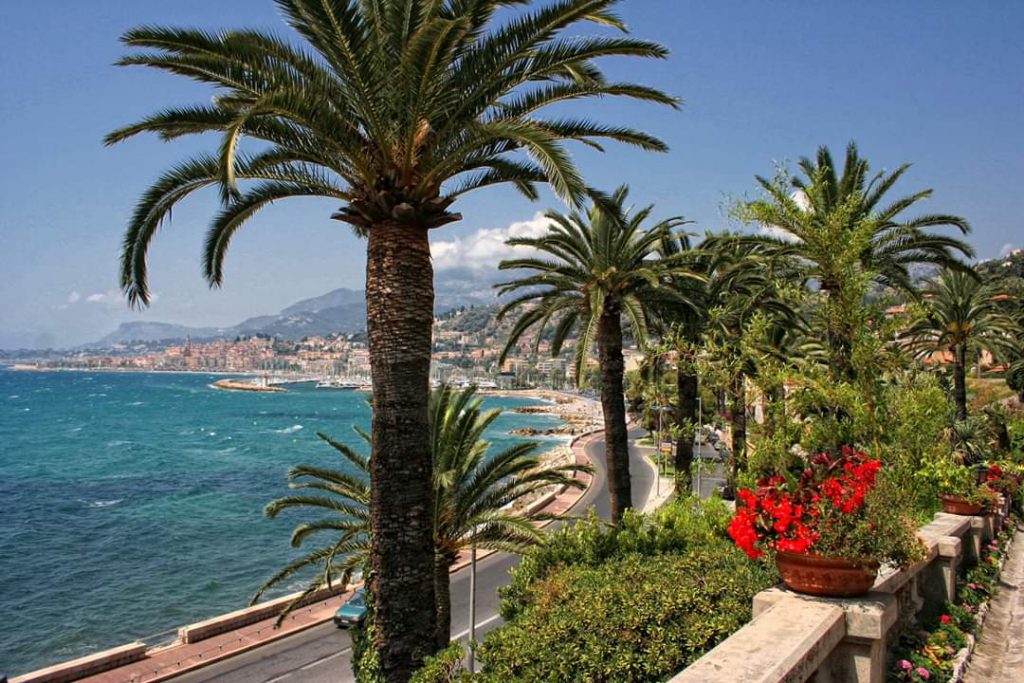 https://usercontent.one/wp/english.rivieraforyou.com/wp-content/uploads/2022/12/LOGORFY-removebg-preview.png?media=1671185425 French riviera nice licensed tour guides 1024x683 1