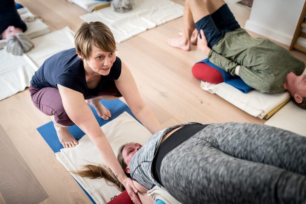 Certification in iyengar yoga teacher training