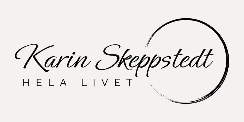 Minimalistisk logotyp för Hela Livet med japansk cirkelsymbol, formgiven av Erika Elinor för att spegla lugn och personlig utveckling.