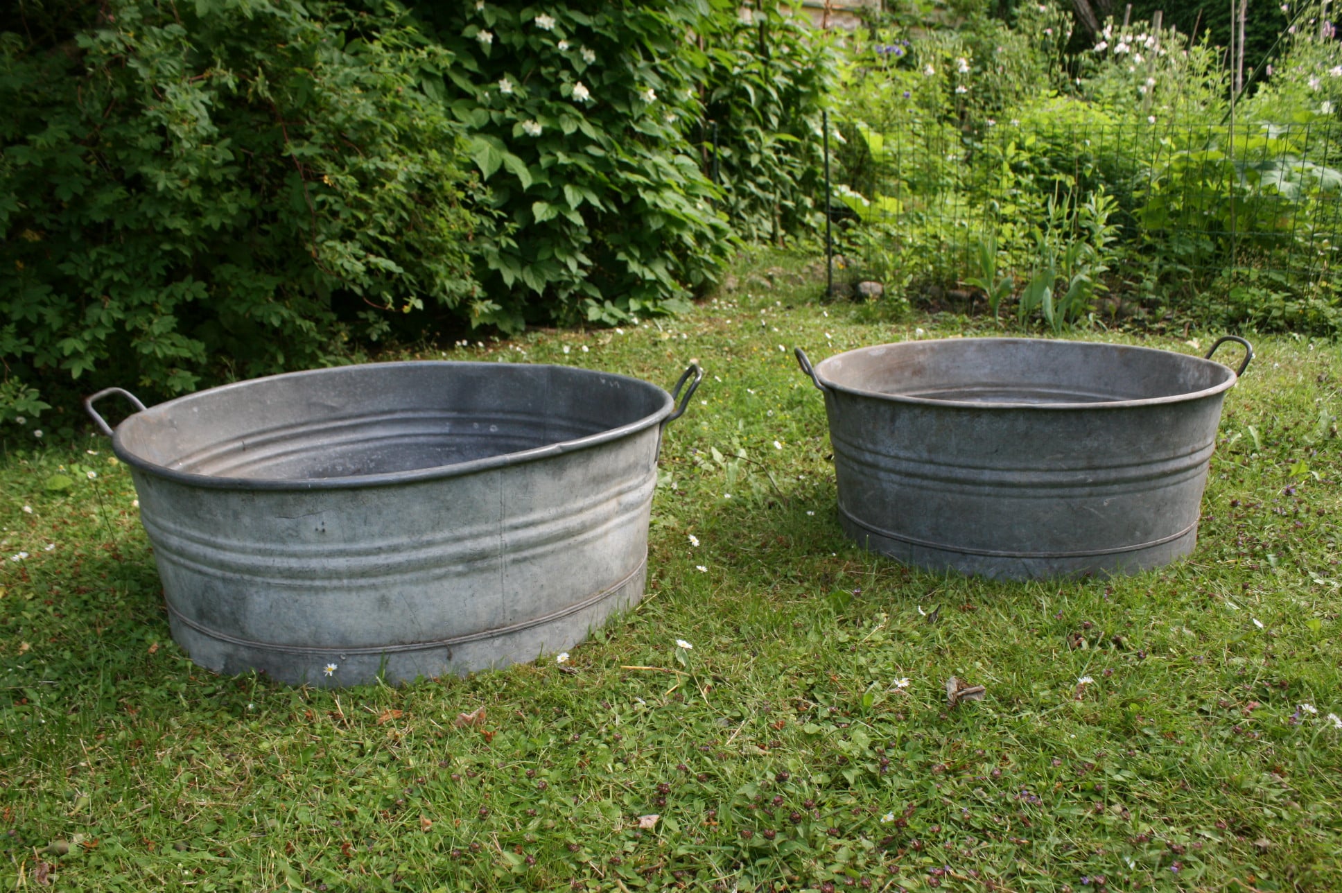Gamle ovale store zinkbaljer a Esrum Antik gamle-ovale-store-zinkbaljer-a-esrum-antik