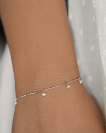 Nala – Sølv armbånd med perler