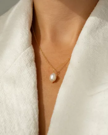 Milla – Guld perle halskæde