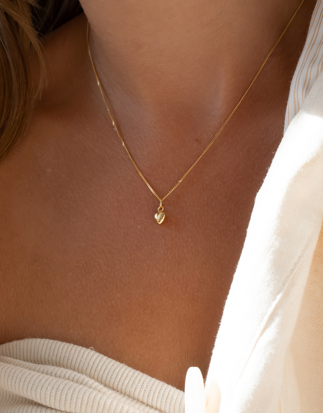 Little Love guld hjerte halskæde er den fineste halskæde med hjerte