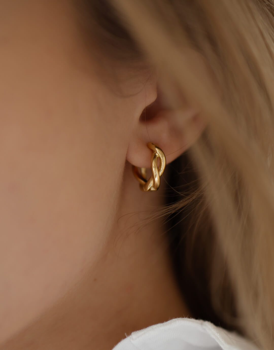 Noa - Guld hoops