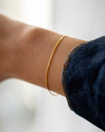 Sia – Guld armbånd