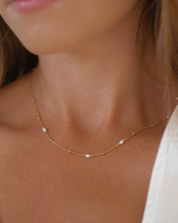 Elara – Guld perle halskæde