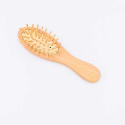 Brosse à cheveux en bois pour enfant, à personnaliser au prénom de l'enfant