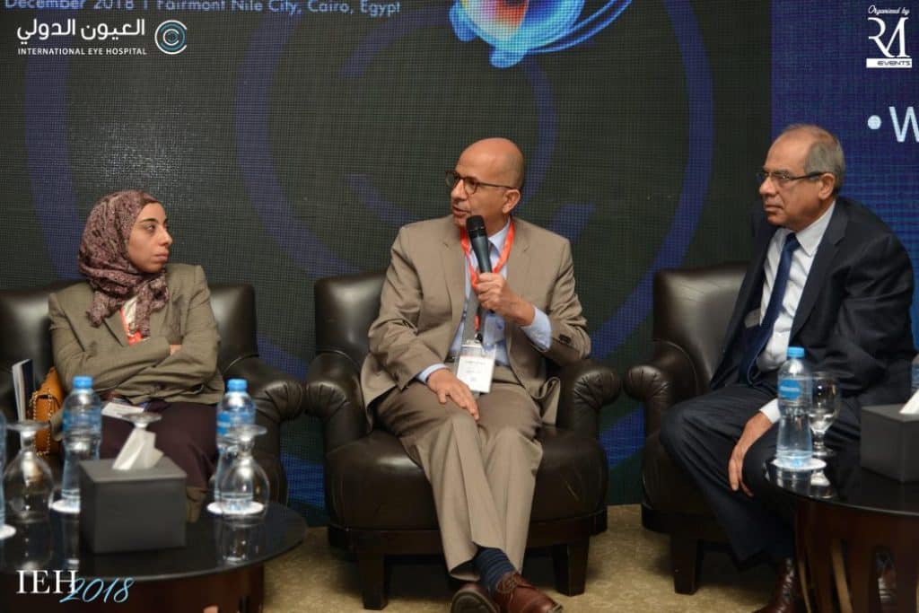 القاهرة 2018، مؤتمر مستشفى العيون الدولى د أحمد خليل فى جلسة مناقشة فى المؤتمر عن الجلوكوما
