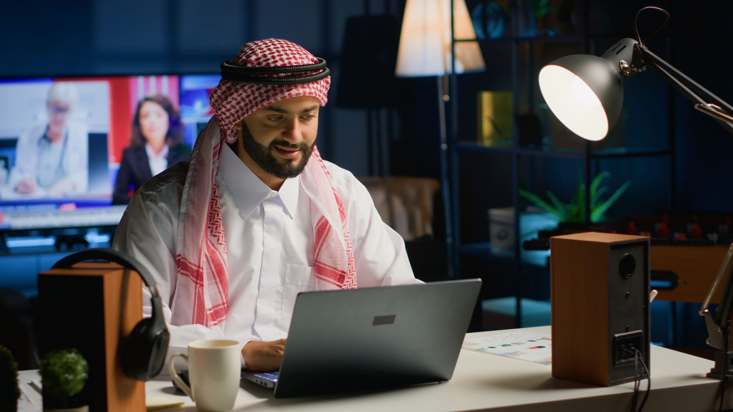 خدمة إعداد دراسات الجدوى للمشاريع 3 BG Image