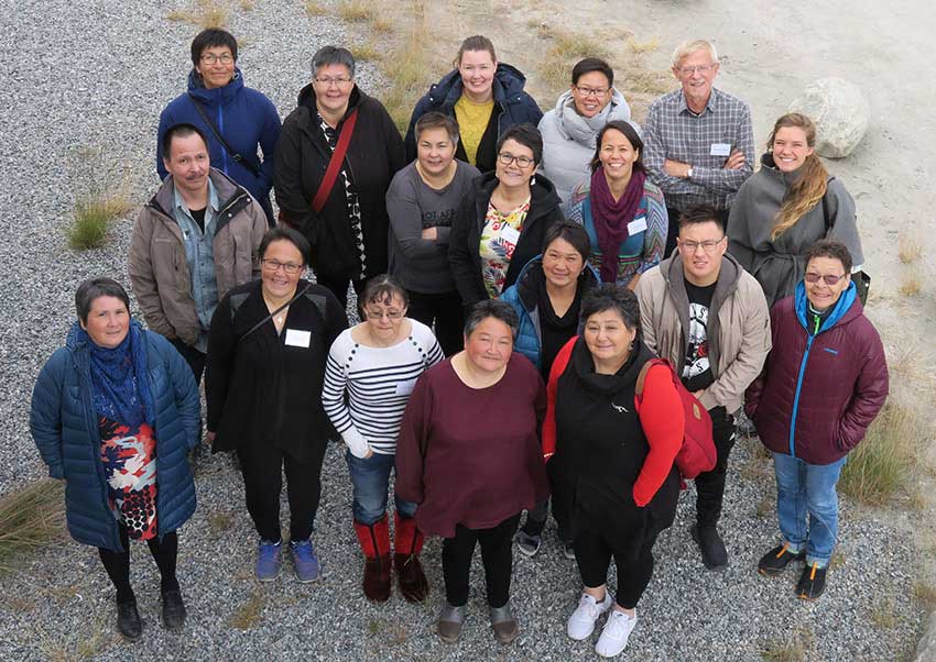 De første 17 grønlandske instruktører er i gang med tværfaglig onlineuddannelse