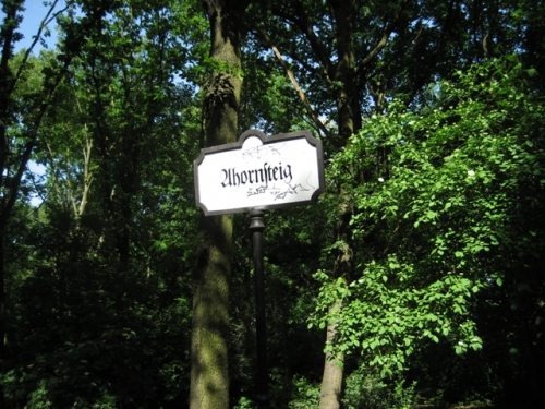 På dansk Ahornsti - Tiergarten