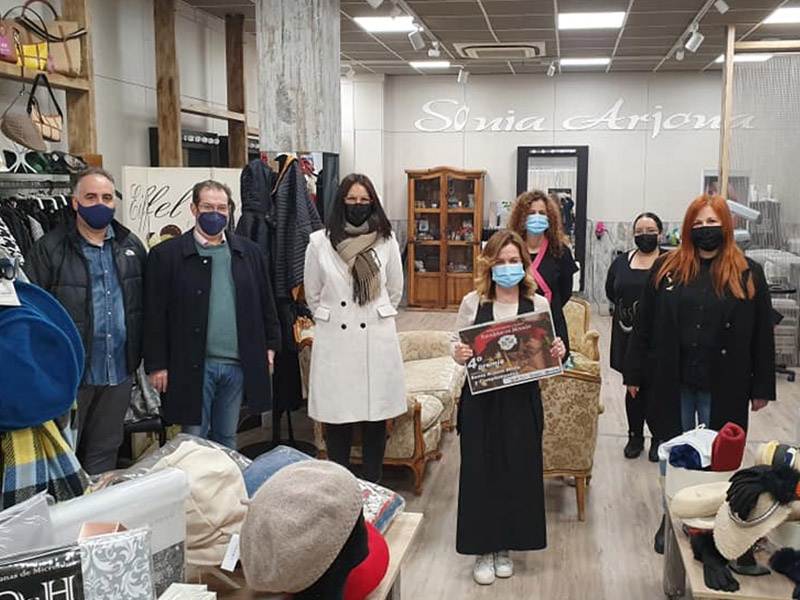 Entregados los Premios de la XI Ruta de Escaparates e Interiores Navideños de Móstoles
