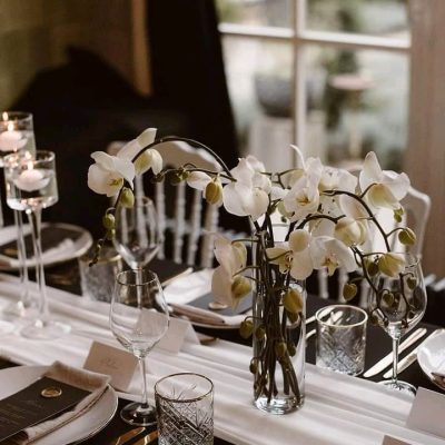 diner styling zwart goud geschikt voor bruiloft decoratie