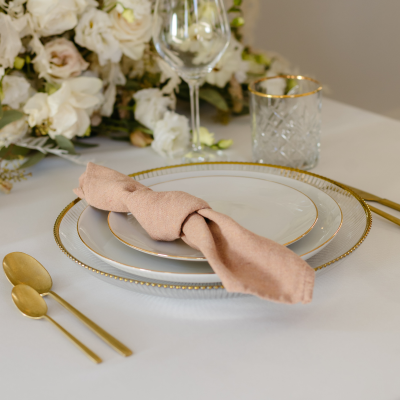 servet napkin decoratie diner roze