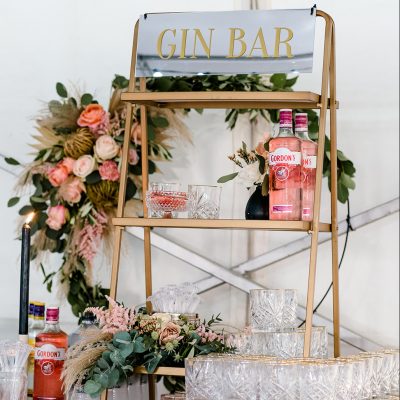 gin bar bruiloft huren decoratie drank