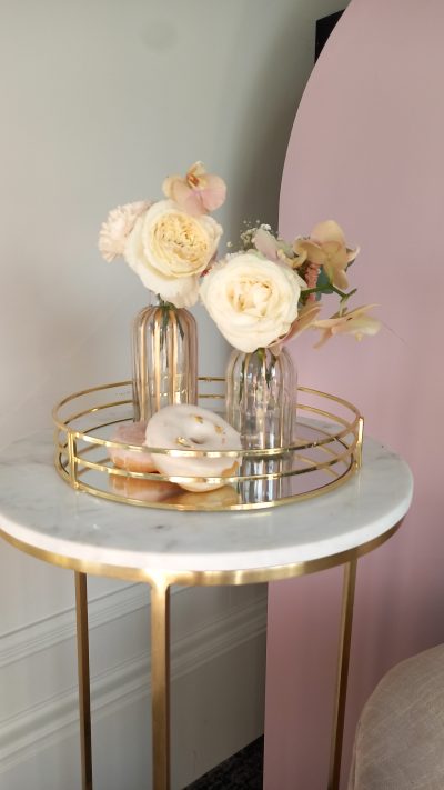 bruiloft butlertray dienblad goud moderne decoratie huren versieringen plexiglas