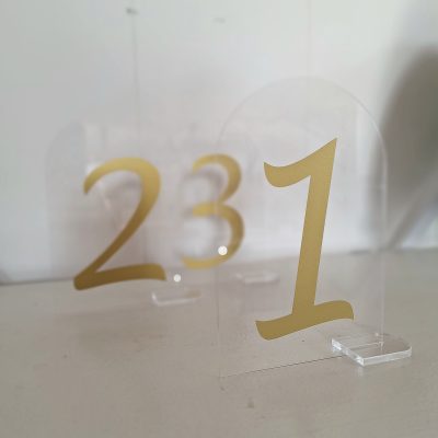 bordjes met nummer voor op tafel geschikt voor bruiloft decoratie
