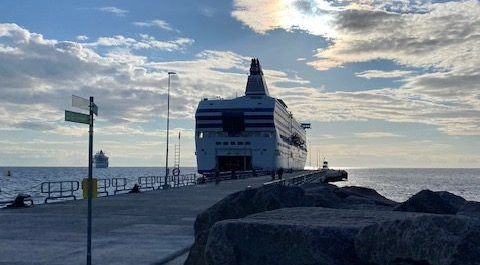 Silja Symphony i Visby hamn