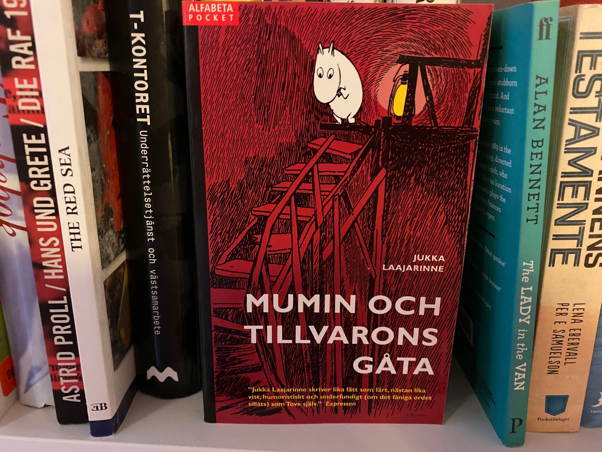 Mumin i min bokhylla