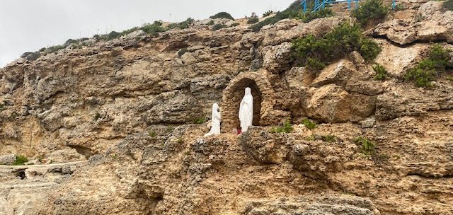 Religiöst på Comino