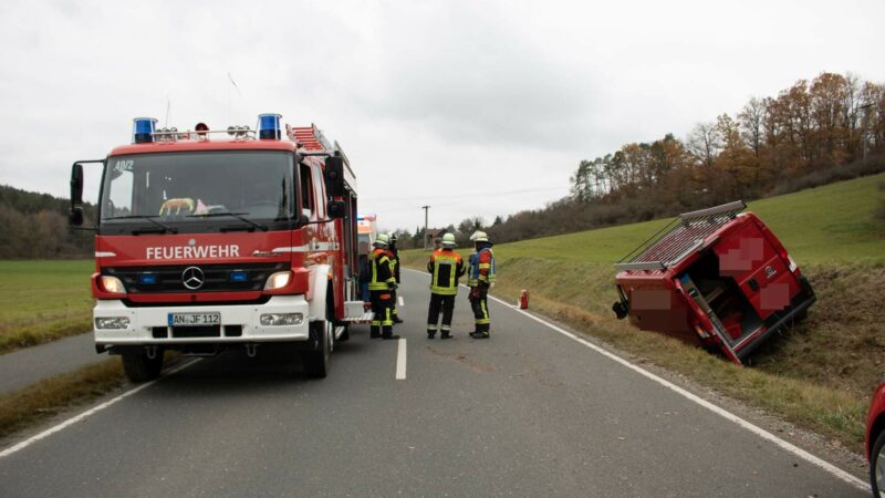 20.11.2020 Verkehrsunfall mit eingeklemmter Person