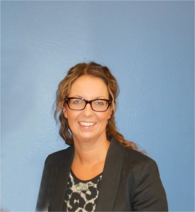 Foto av en leende Anne Granath
