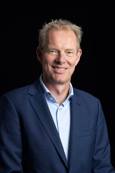 Leon Dekker