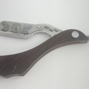 Straight Razor with hand carved Wooden Handle